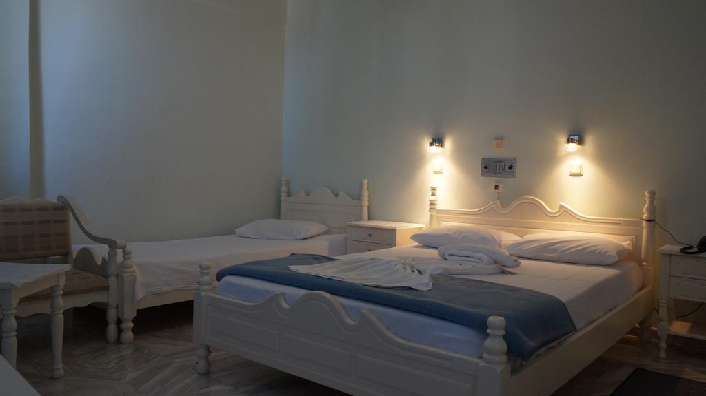 Amanda Hotel Karlovassi Eksteriør bilde